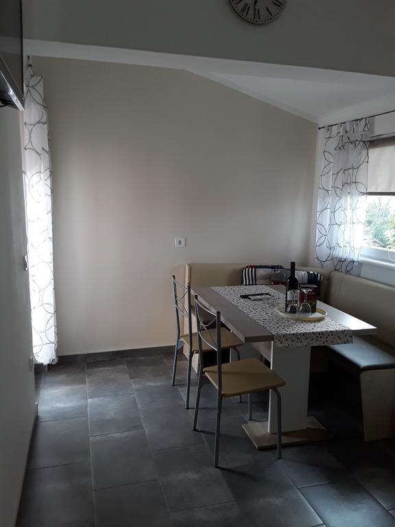 Apartment Anita 파자나 외부 사진